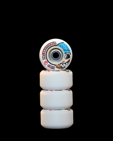 FB.CHRISTOPHER PRO GRAPHIC - WHITE REAL WEAR PERFORMANCE WHEELS (P3)